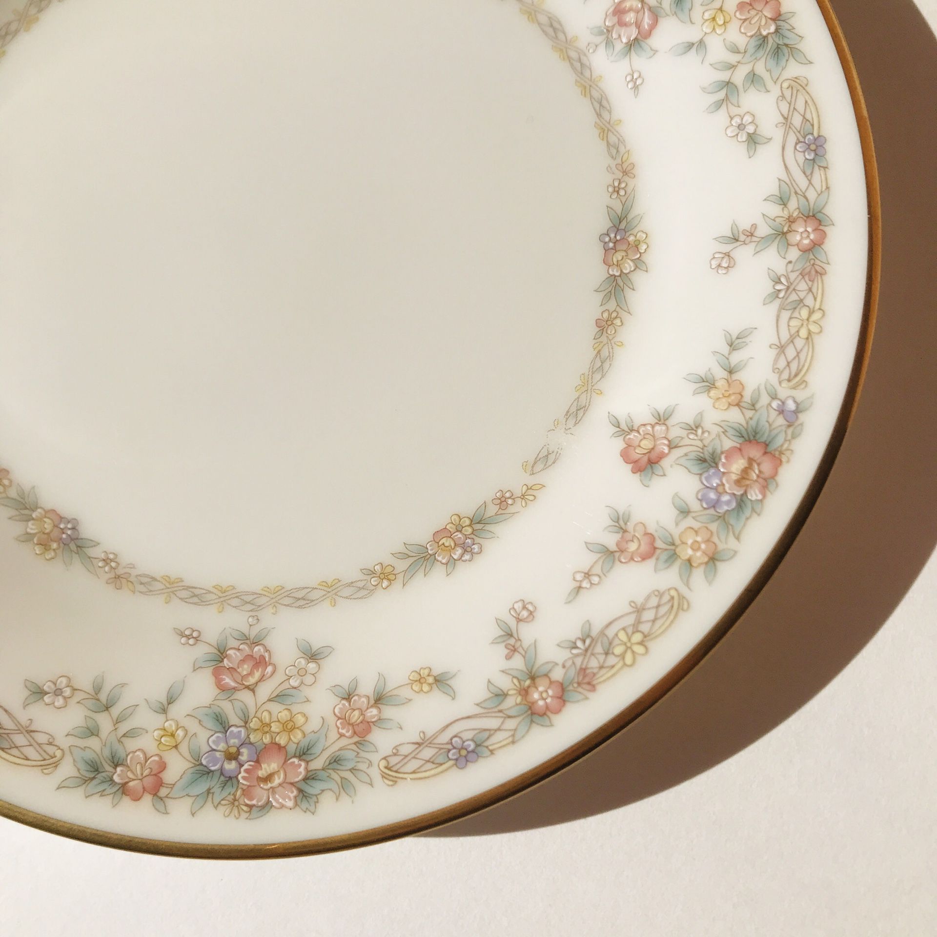 Set of 4 - Noritake Ivory China 7246 Bread and Butter Place