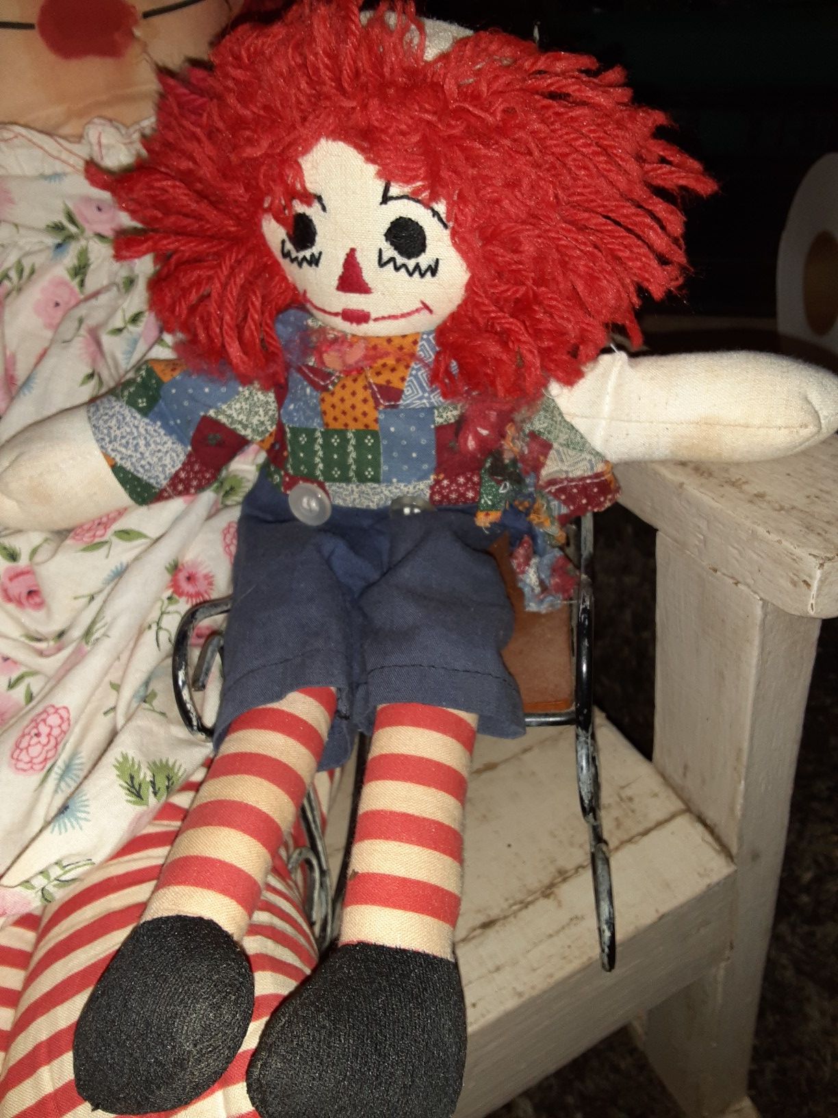 Raggedy Ann and Raggedy Andy dolls
