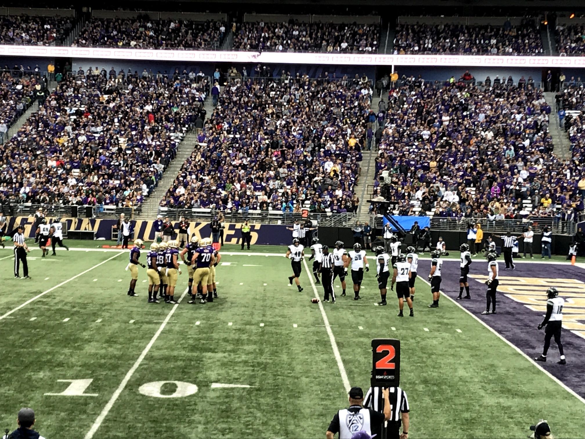 UW Huskies Vs Oregon Ducks Pair Of Tickets Section 126 Row 10