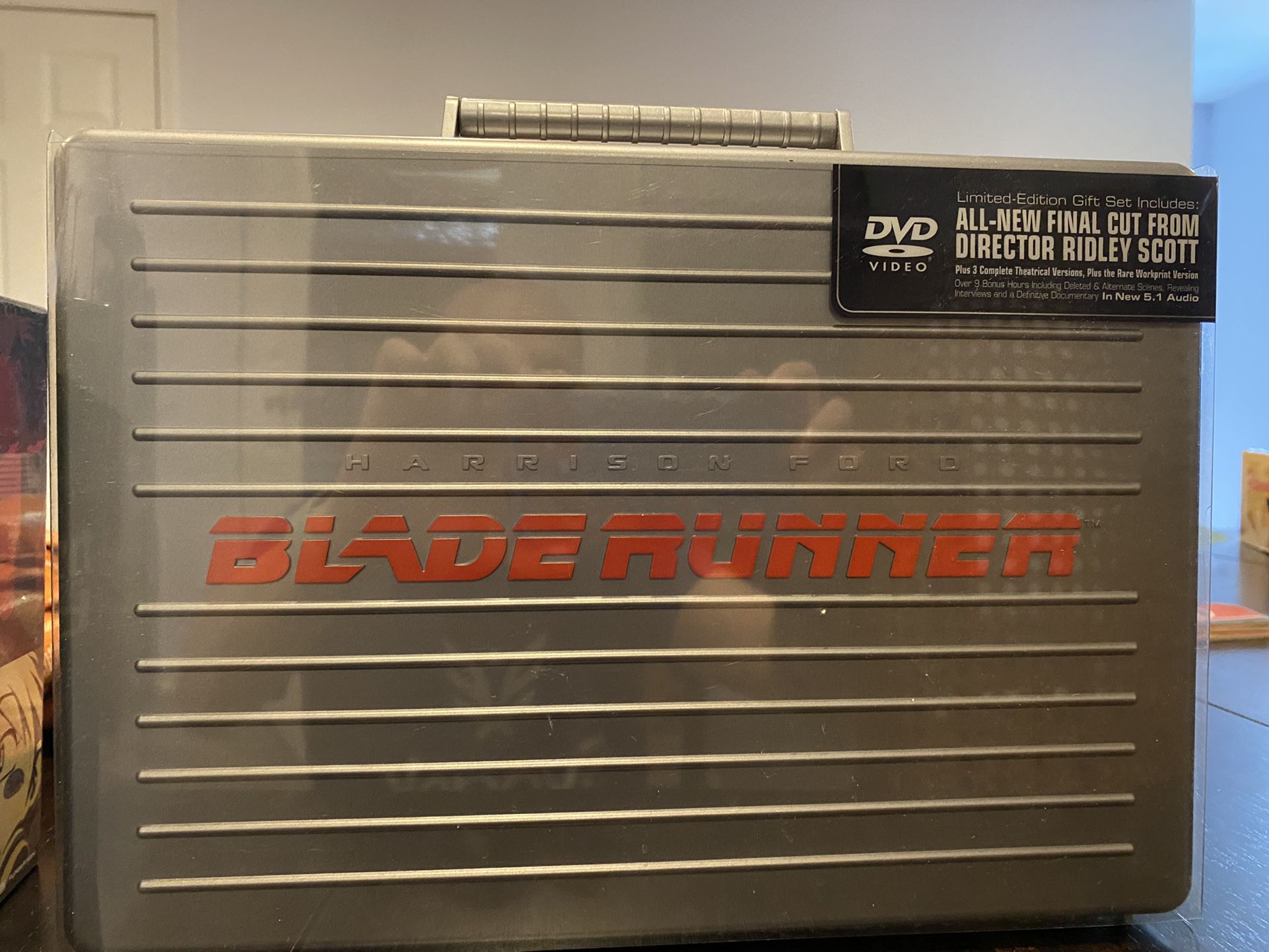 Blade Runner Ultimate Edition Collectors Briefcase