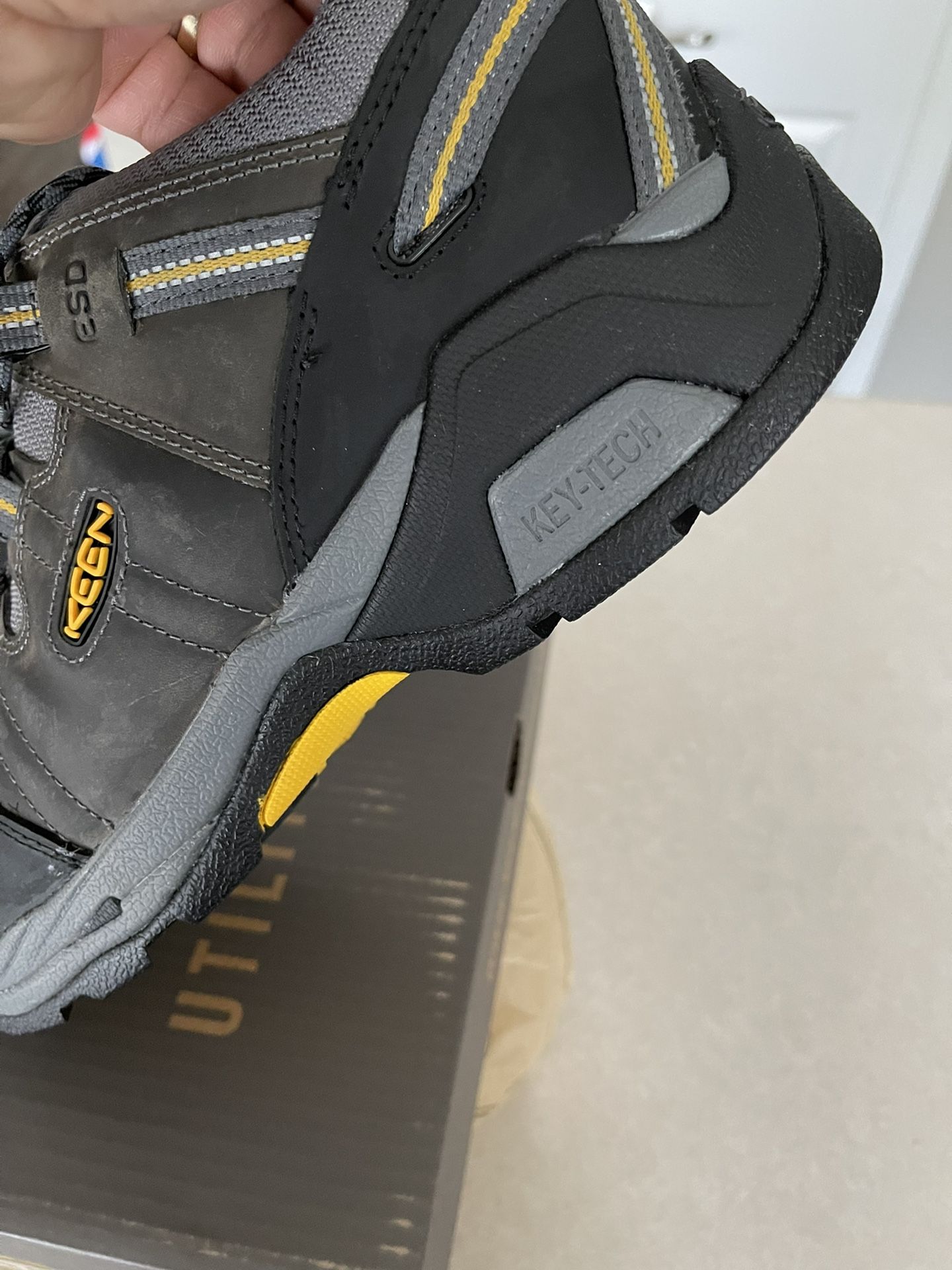 Boots Men
