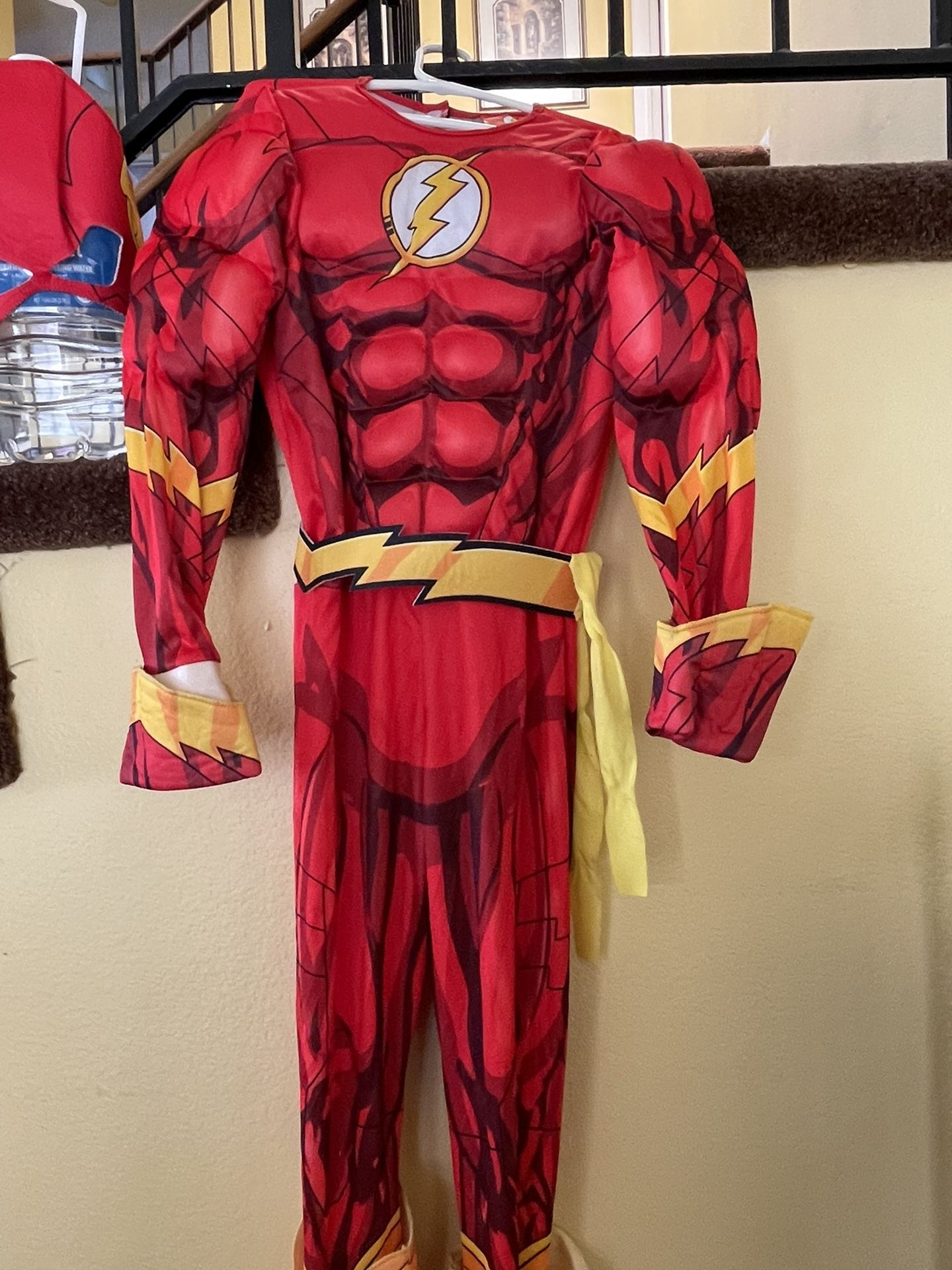 Flash Costume,Belt,and Mask For $15 Size : Medium Kids