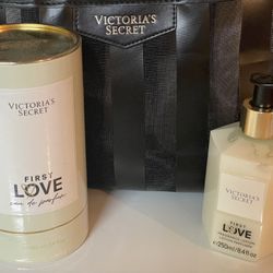 Victorias Secret - Perfume  Thumbnail
