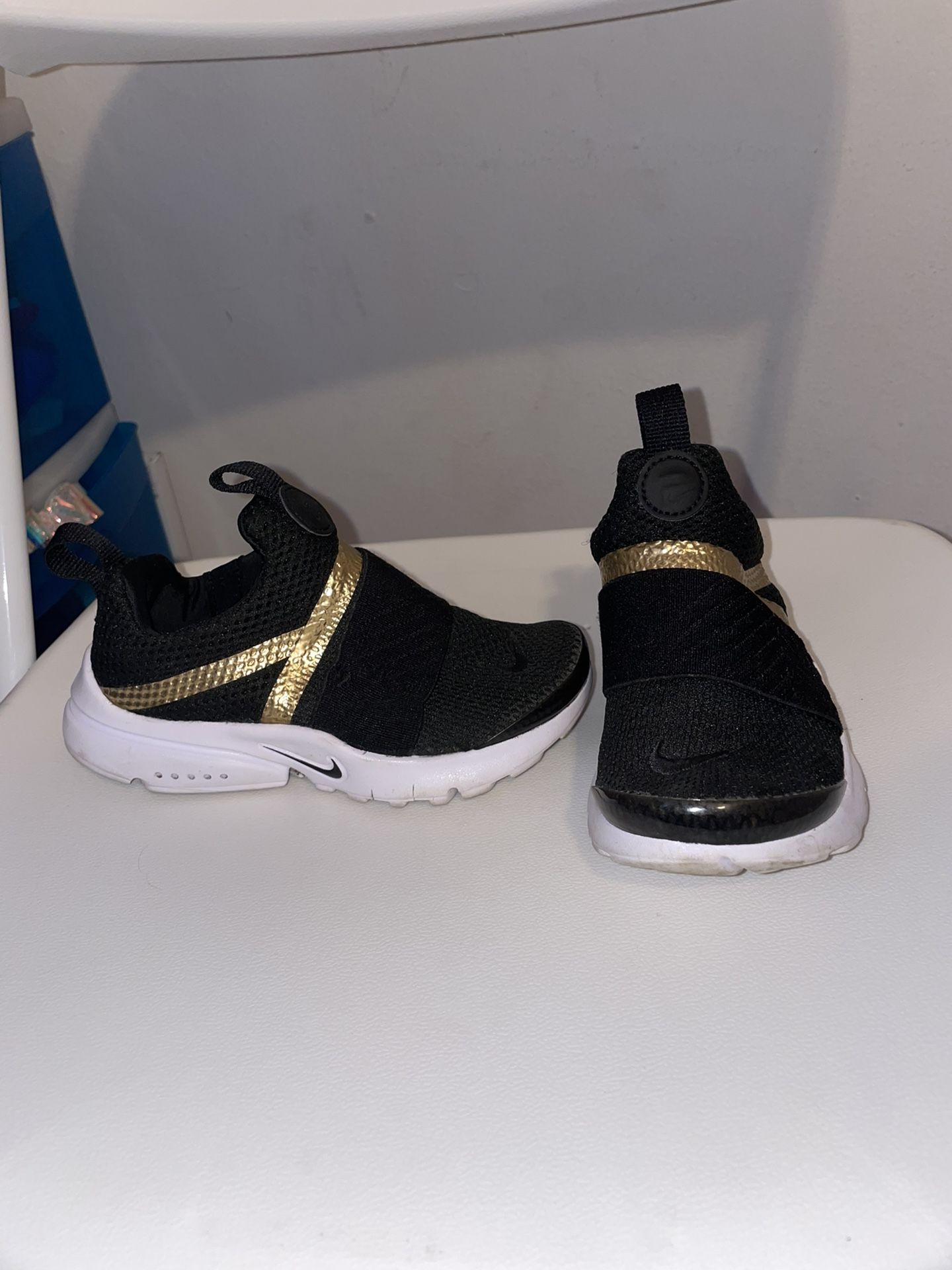 11c Nike