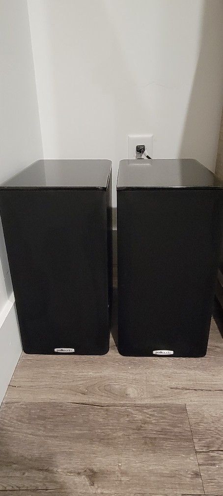Polk Audio TSi200