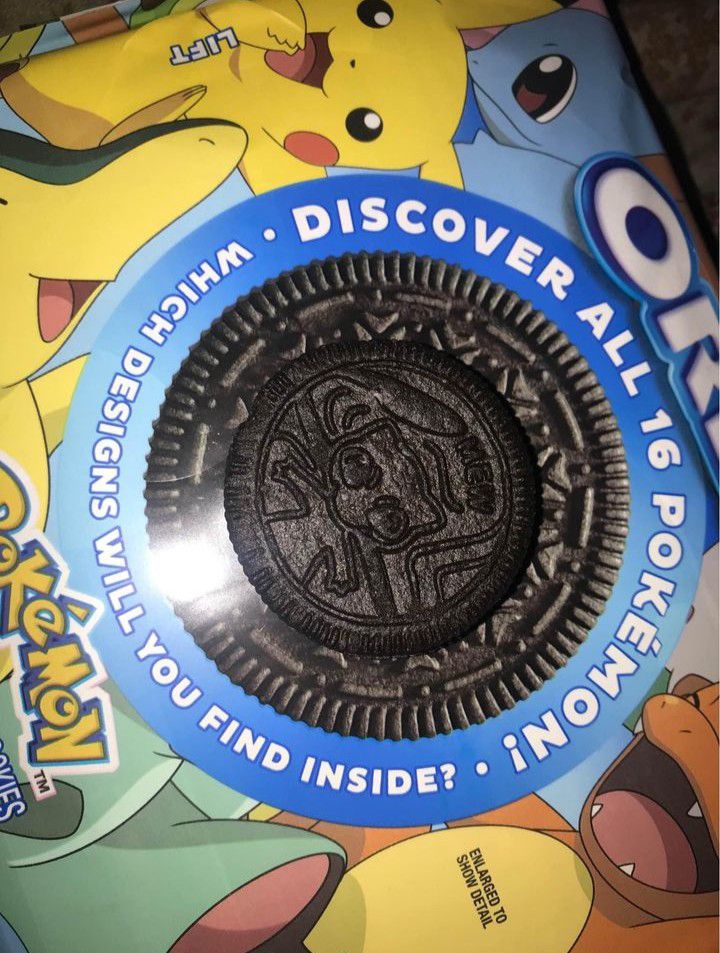 Super Rare Pokemon Oreo Cookie , Also A Unopened Box Of The Pokemon Oreos