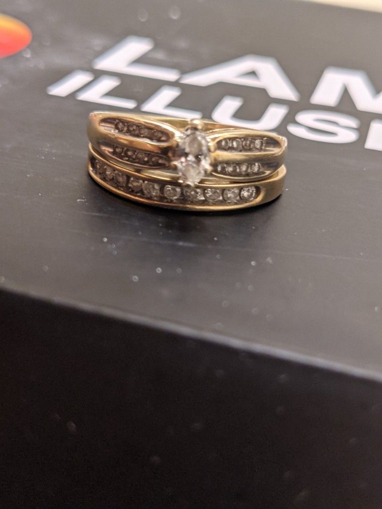 Engagment Ring Set 10k Gold Real. 5carat Diamonds