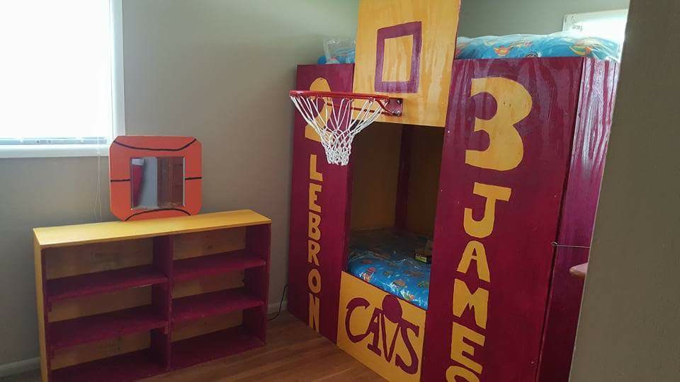Lebron James Custom Basketball Bunkbed, Basketball Bunk Bed