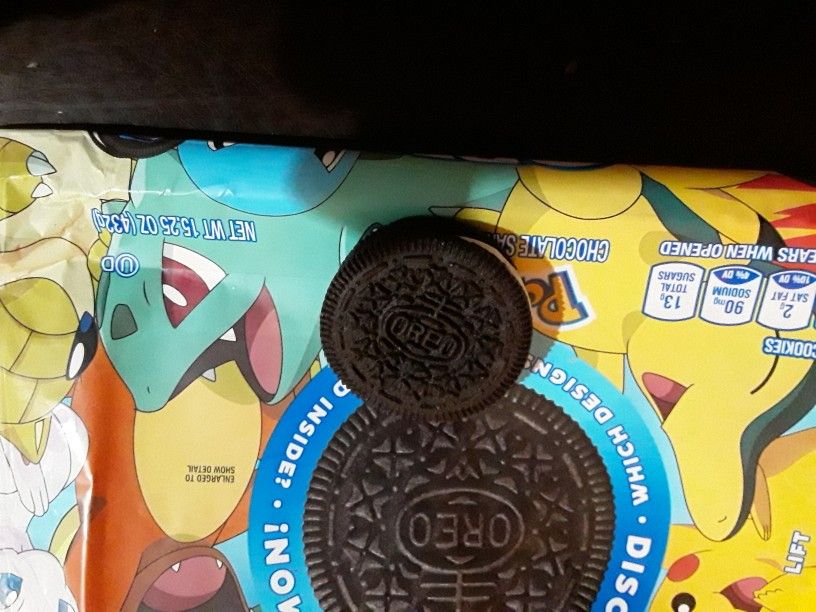 Pokemon Mew Oreo