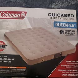 Coleman 9.5" Air Mattress, with Built-in Pump, Queen

 Thumbnail