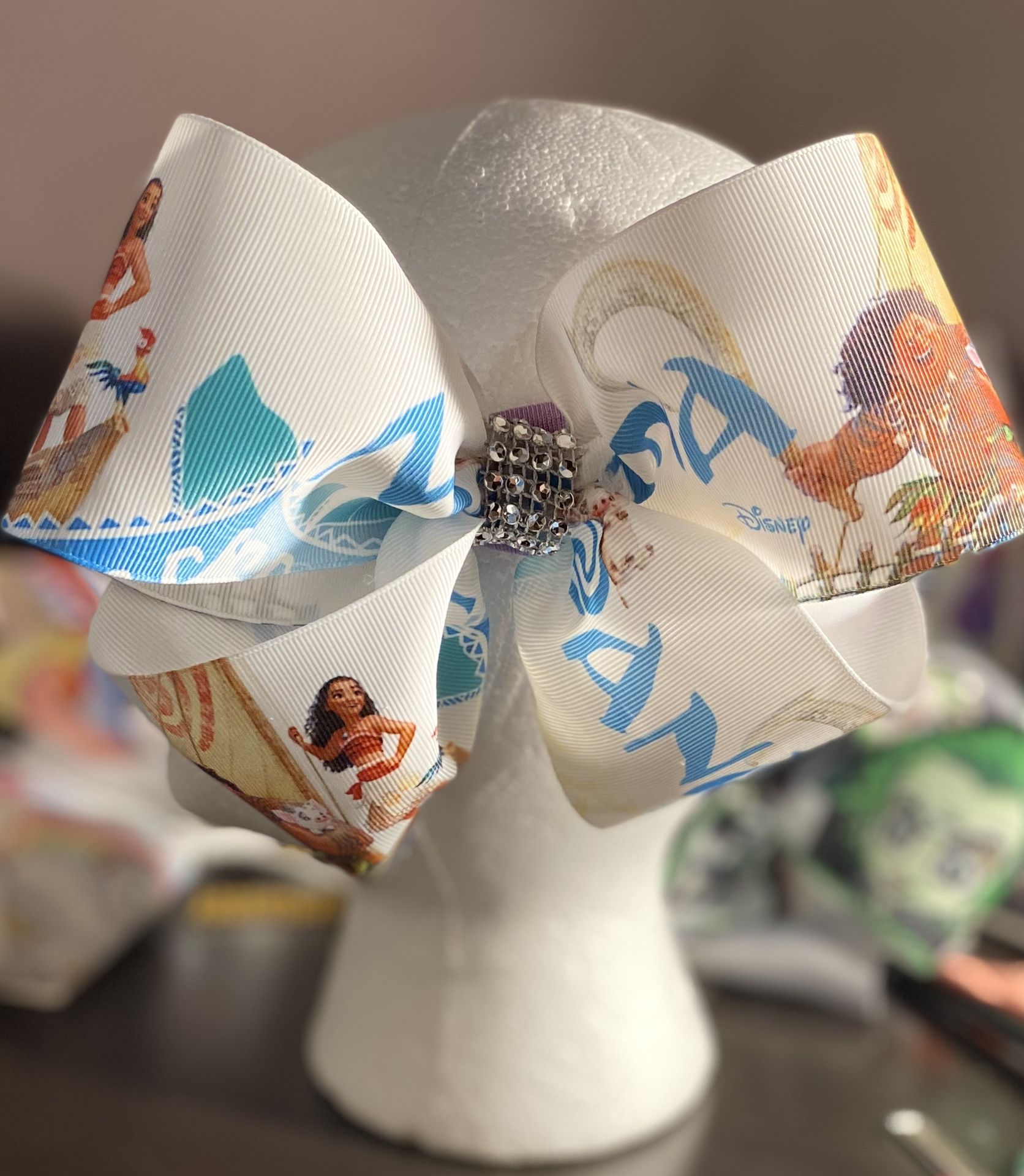 Moana bow