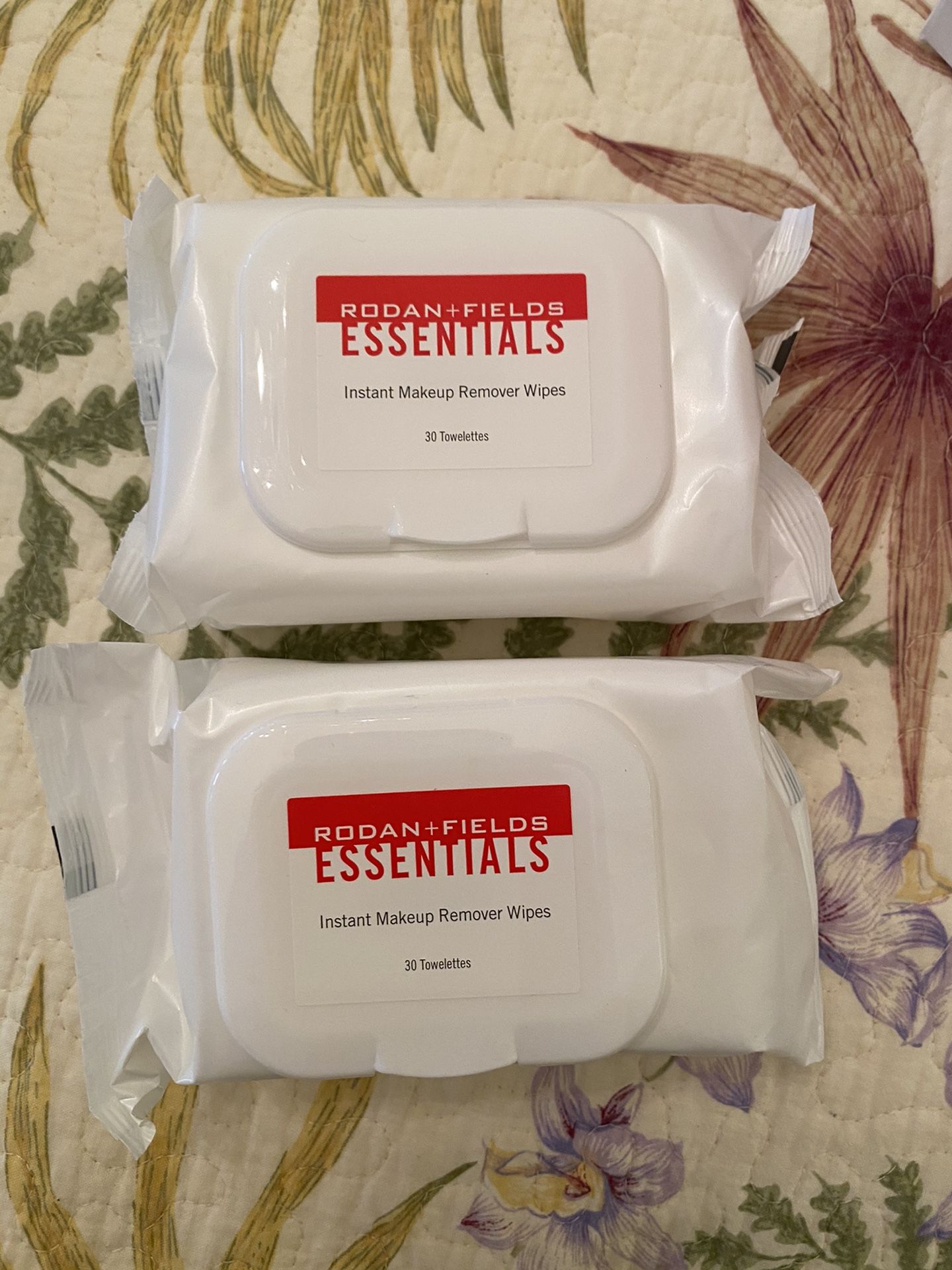 New Rodan&Fields Makeup Remover Wipes - 2 Packs x 30 Towelettes
