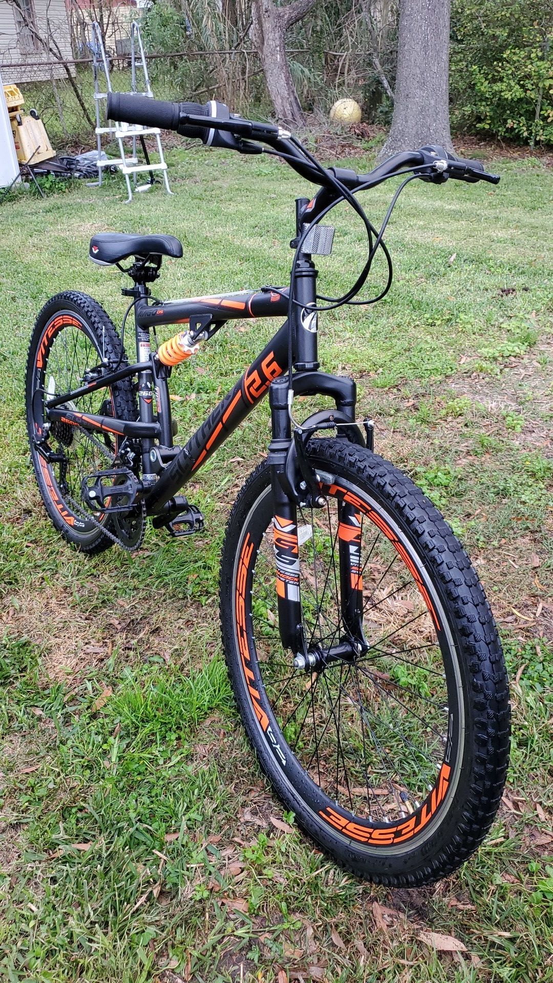 avigo slyther mountain bike