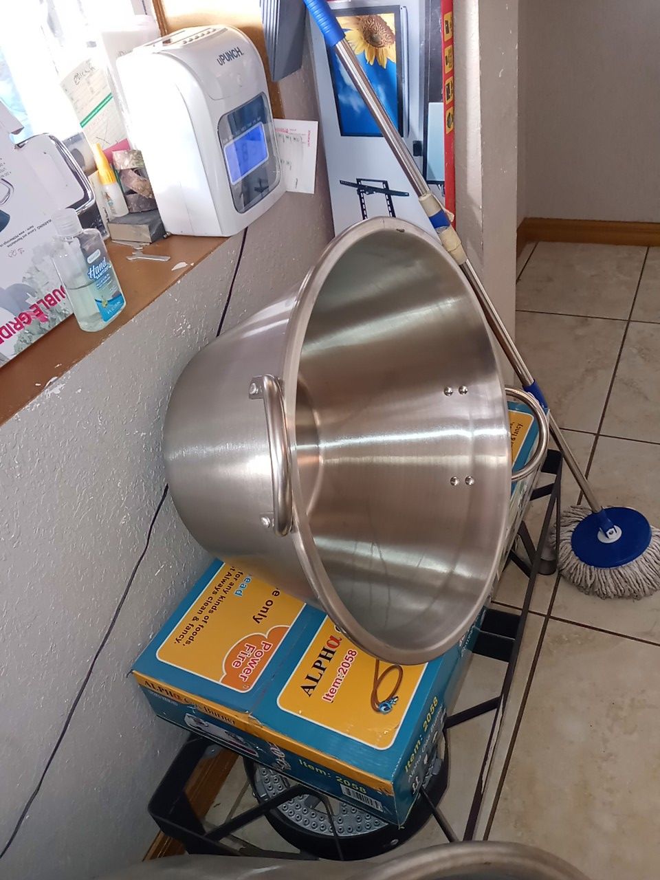 Caso, huge cooking pan