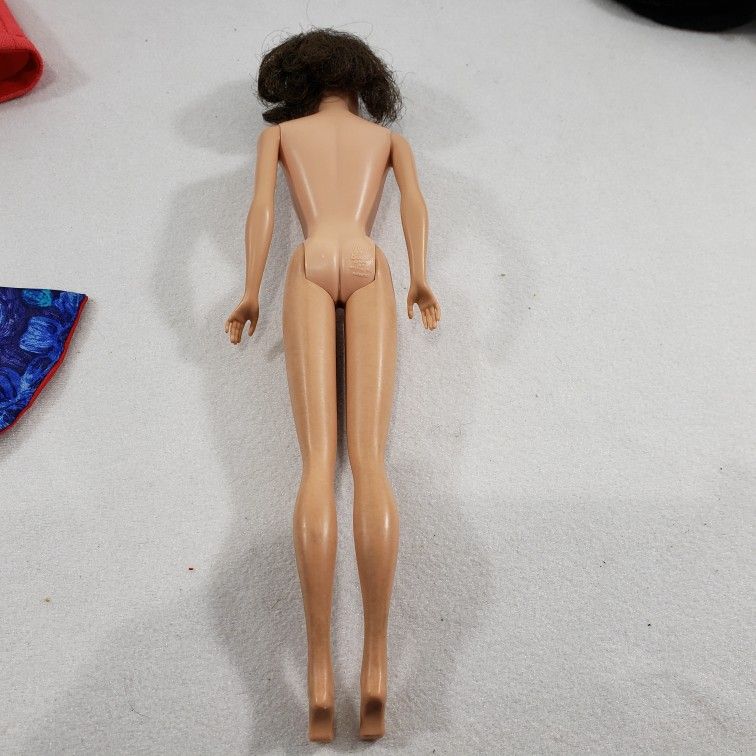 Vintage 1960's Midge Barbie Doll w/Purchased & Homemade Dresses, Outfits, Tops, Accessories