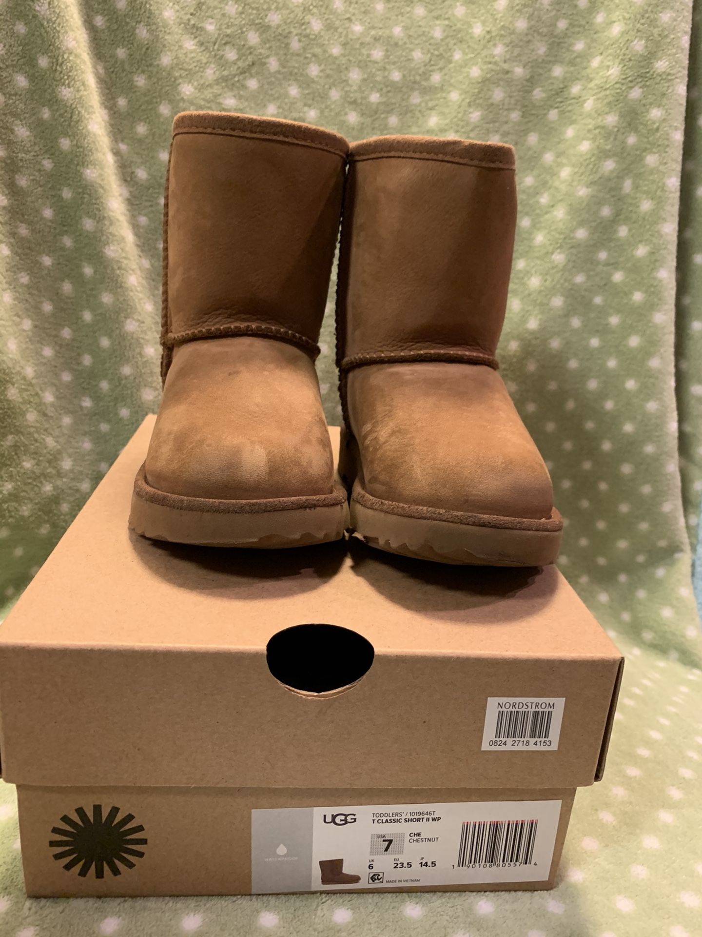 Toddler Ugg boots size 7