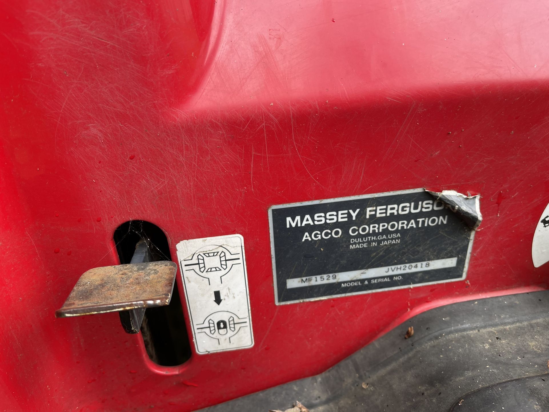 Tractor /backhoe