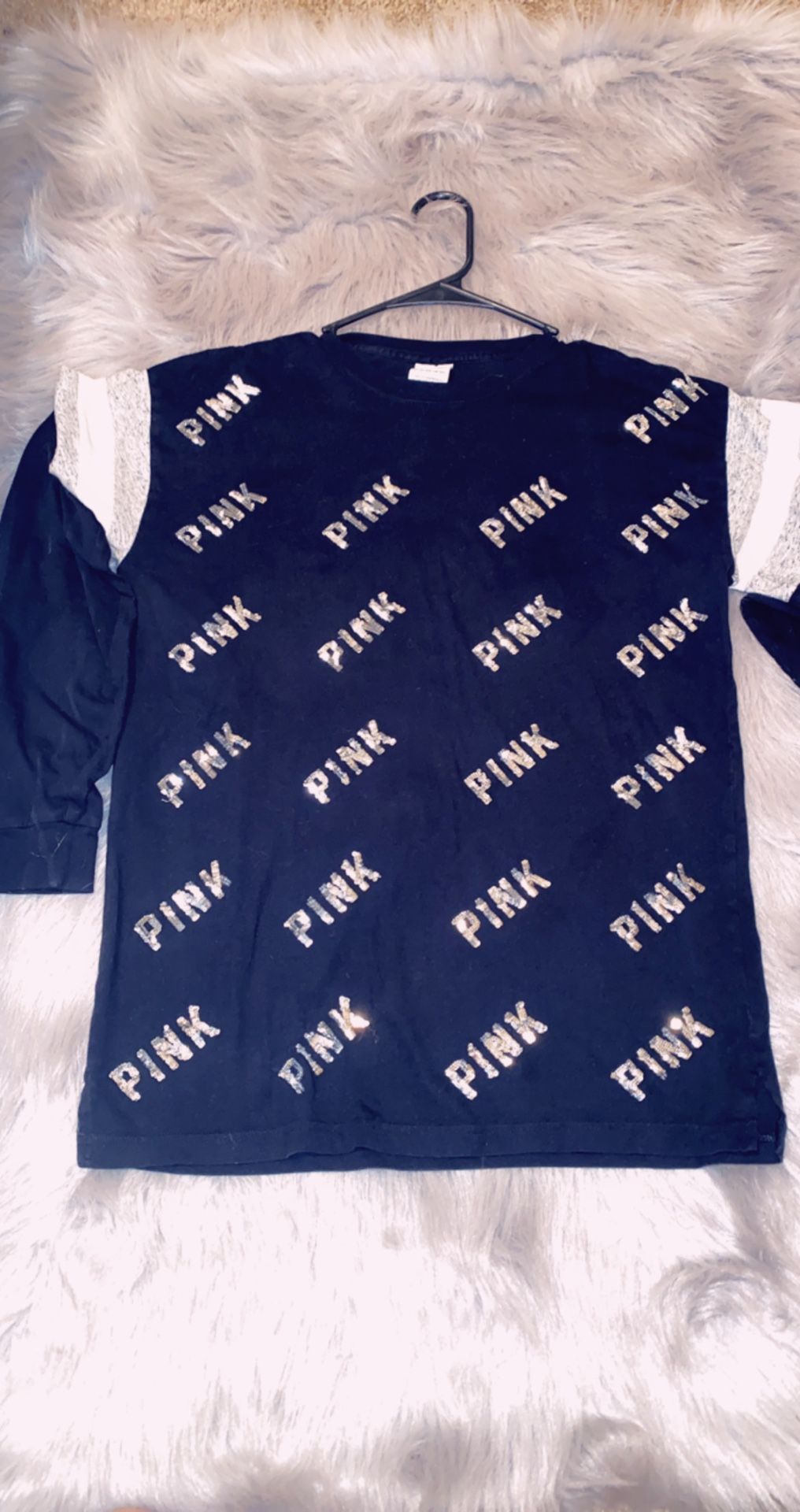 PINK VS
