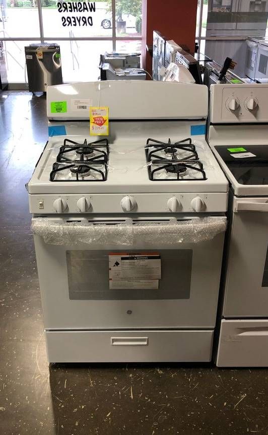 Brand New GE Gas Stove (ModelJGBS30DEKWW) HS36 for Sale in Mesquite