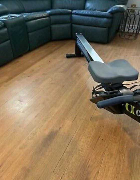 concept 2 indoor rowing machine with pm5 monitor