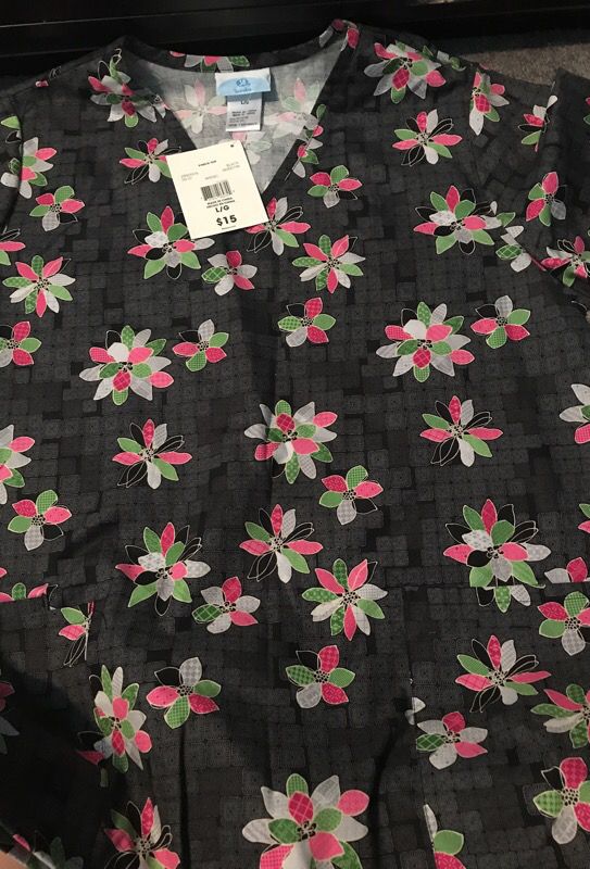 Size large scrub top new