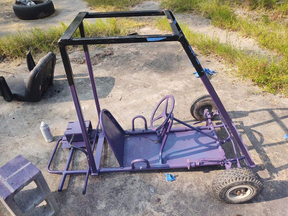 Go kart with 3 horse predator engine.