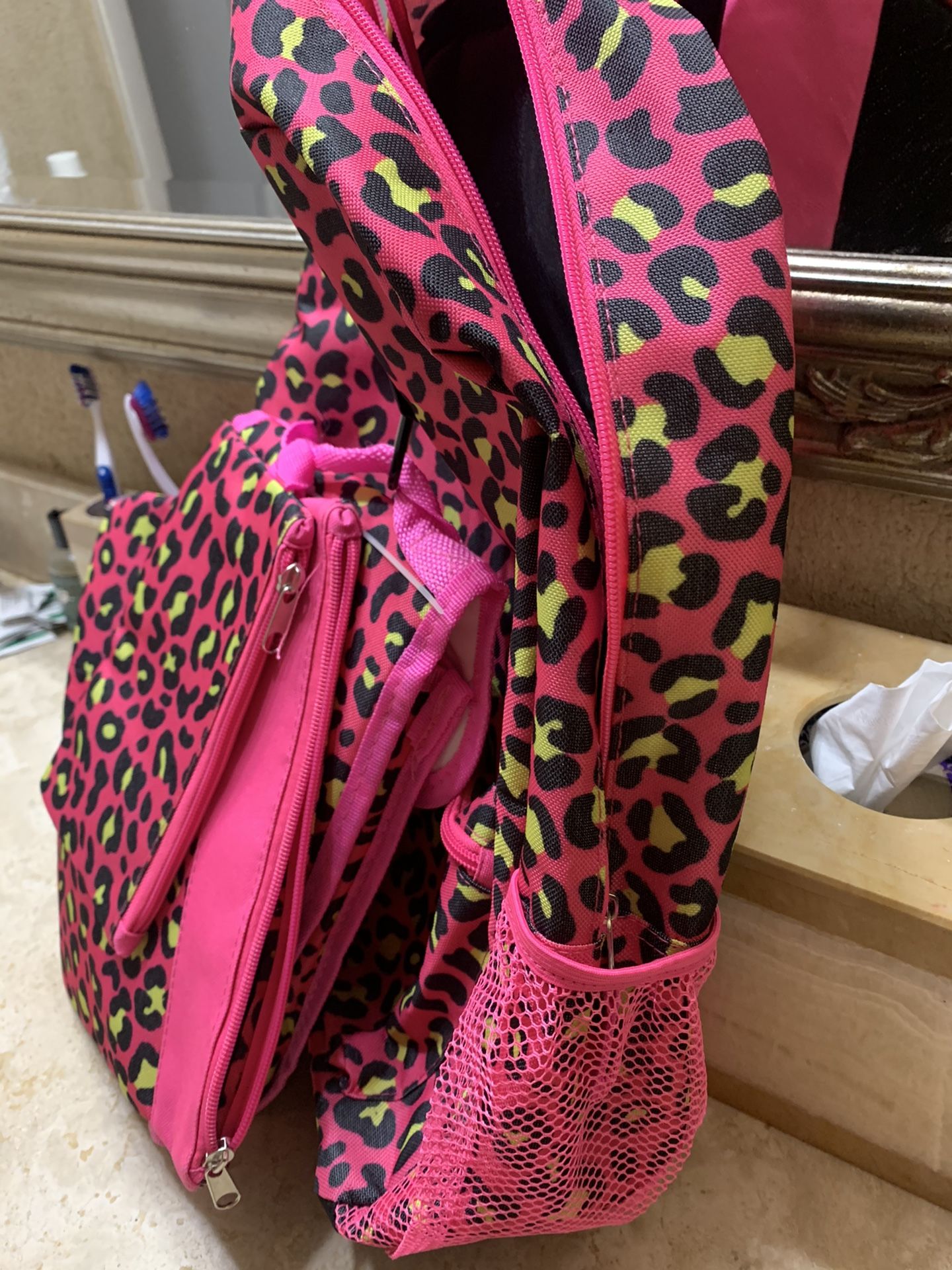 Girls Backpack 🎒 With Matching Lunch Bag And Pencil Holder
