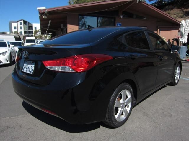 2012 Hyundai Elantra