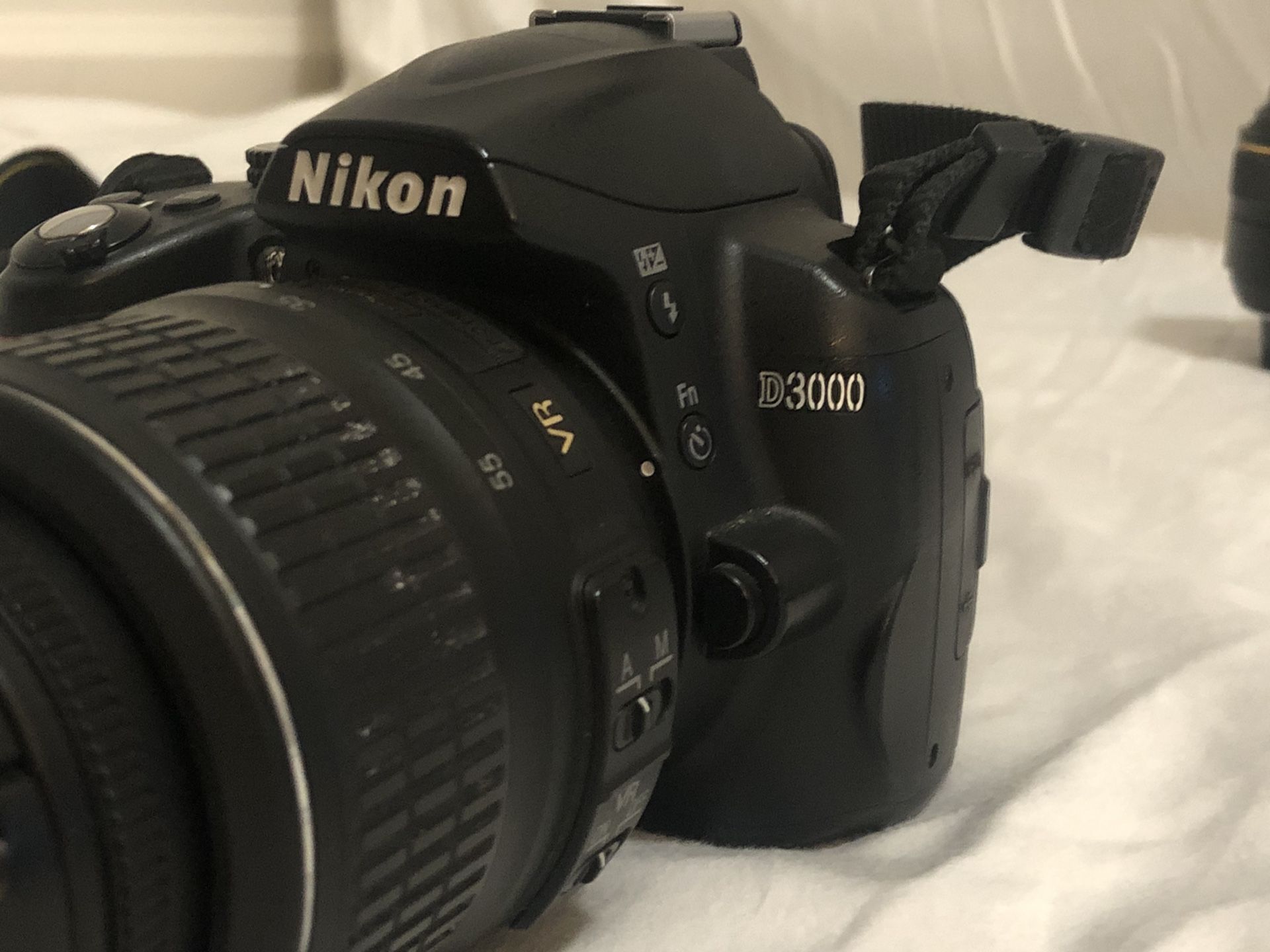 Nikon D3000 DSLR With extra Lenses