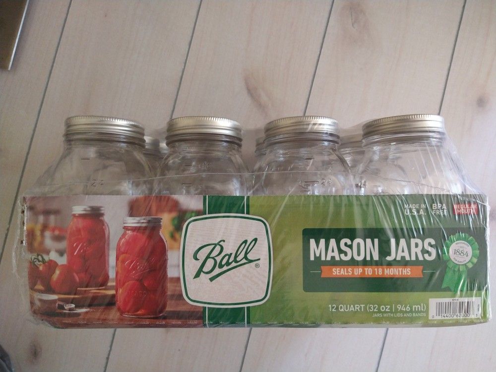 Ball Mason Jars 32 ounce 12 Jars Lids Bands New
