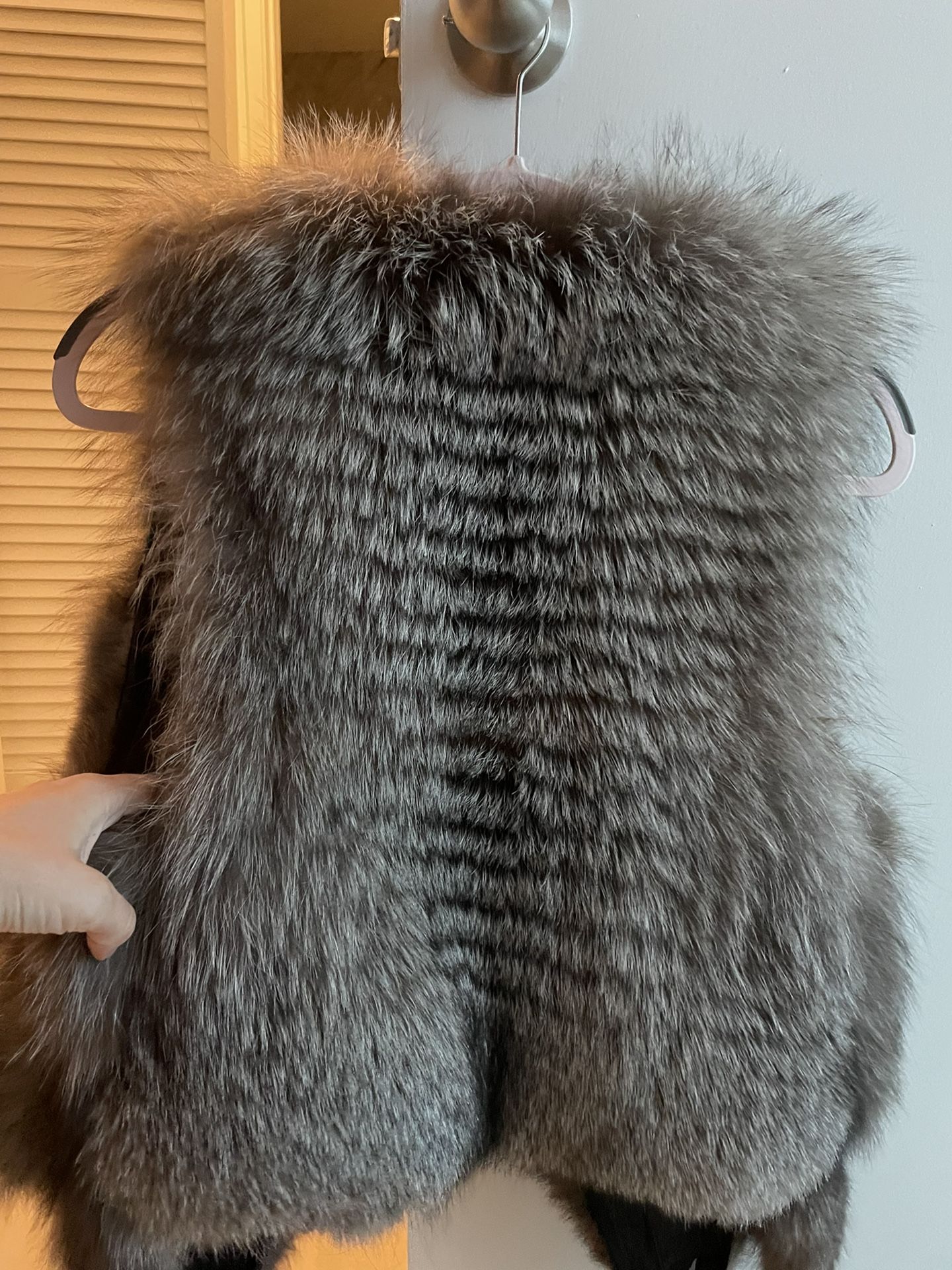Fur Vest Black Fox