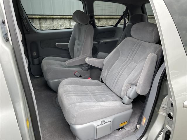 2002 Toyota Sienna