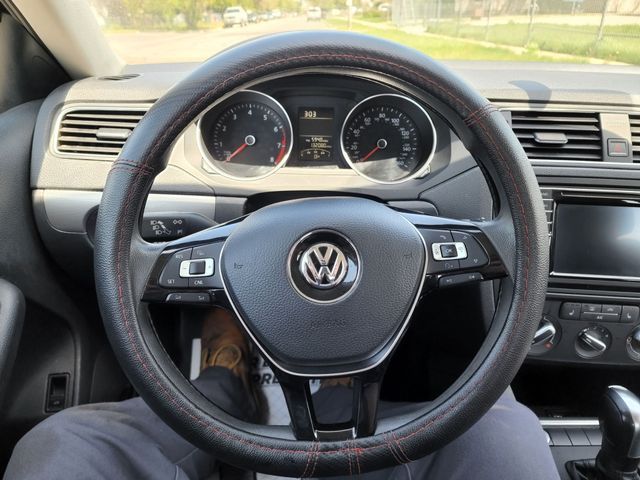 2016 Volkswagen Jetta