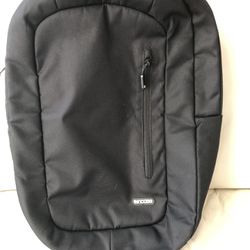 Incase Laptop Backpack Thumbnail