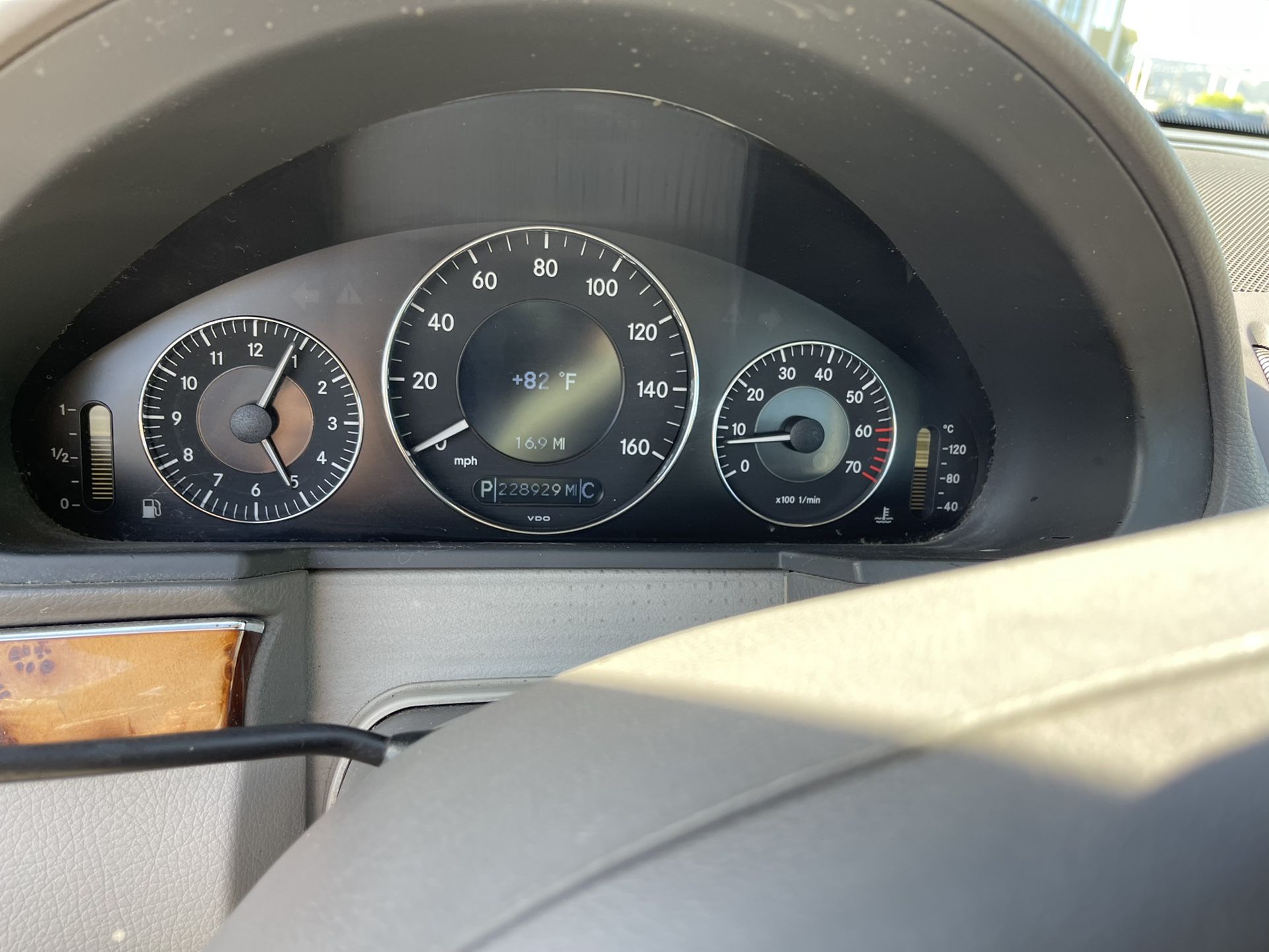 2005 Mercedes-Benz E-Class
