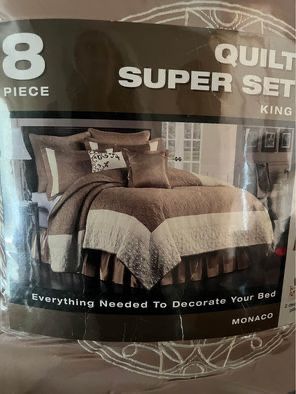 King Size  8 Pieces New