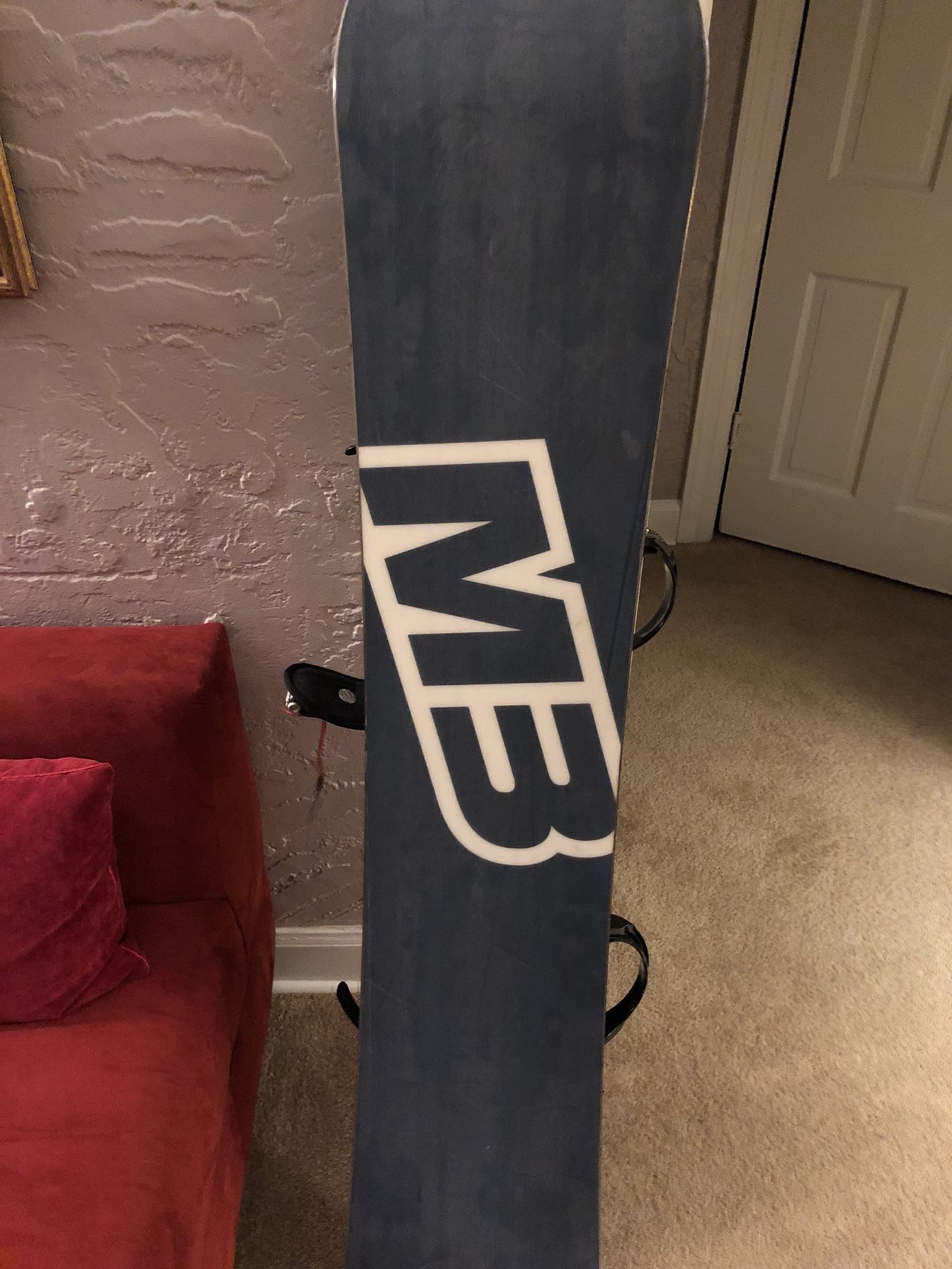 SNOWBOARD