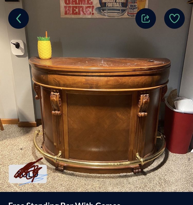 Free Standing Bar And Game Table