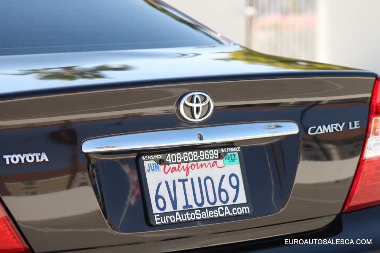 2004 Toyota Camry