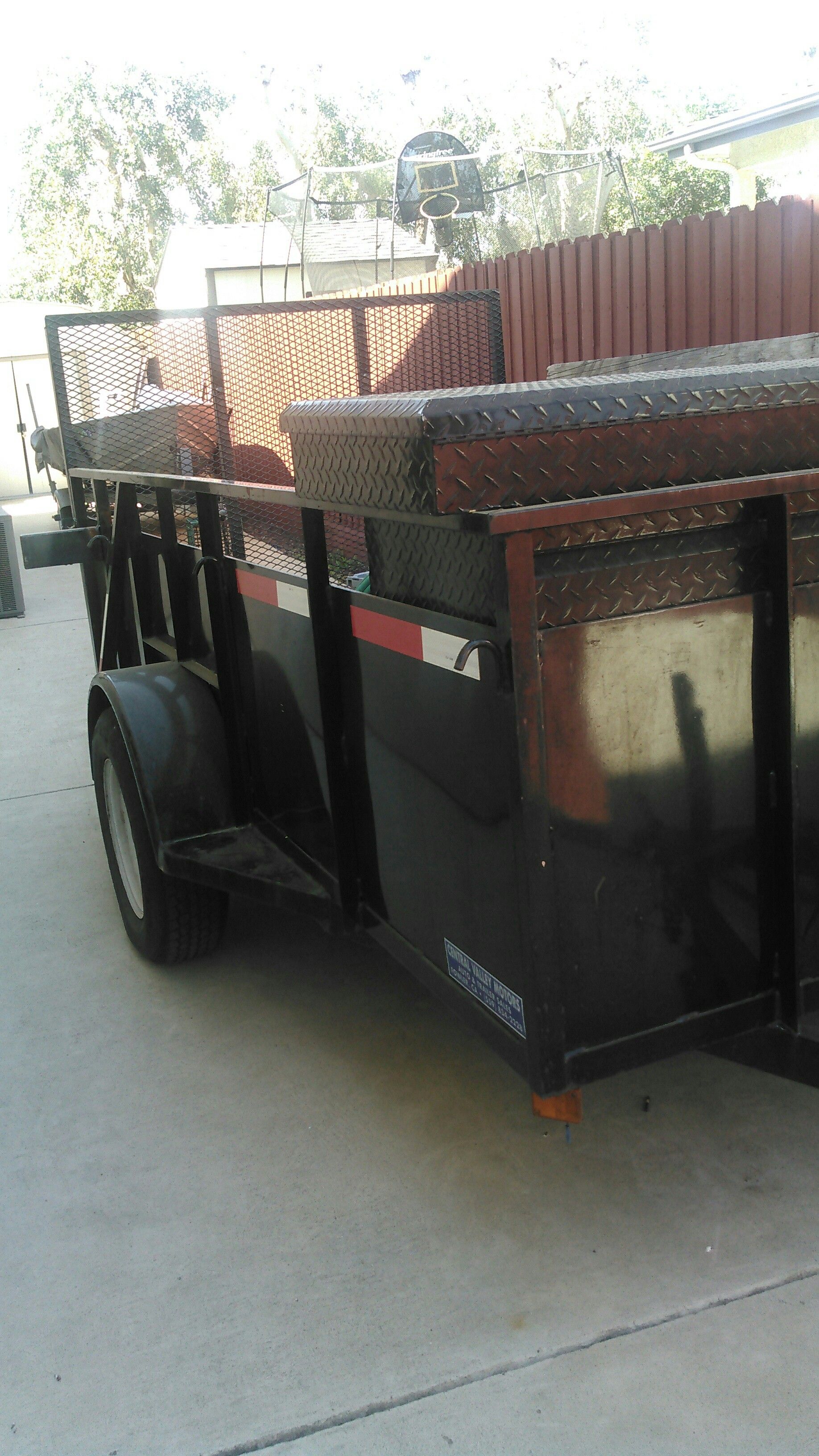 5x10ft toy hauler trailer excellent shape