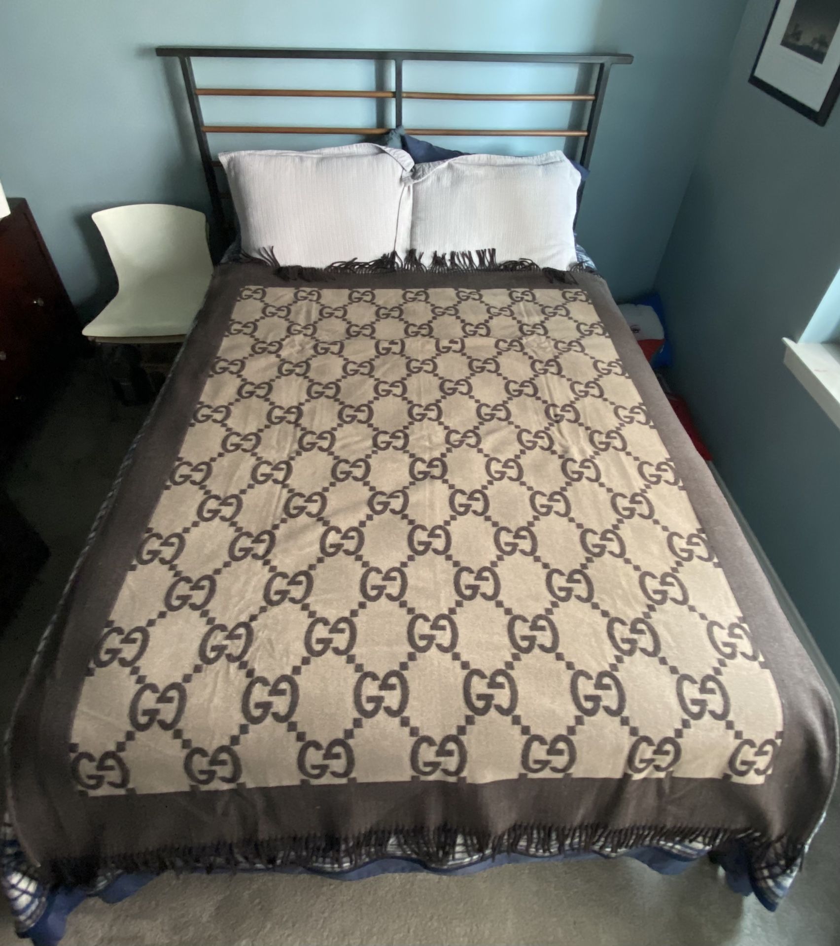GG (Gucci) Throw Blanket