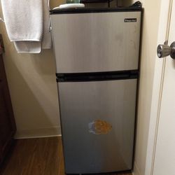 Magic Chef , Refrigerator Freezer.  1/3 Capacity, Black And Silver, 120 Volt Only No Propane. Will Work In An RV Thumbnail