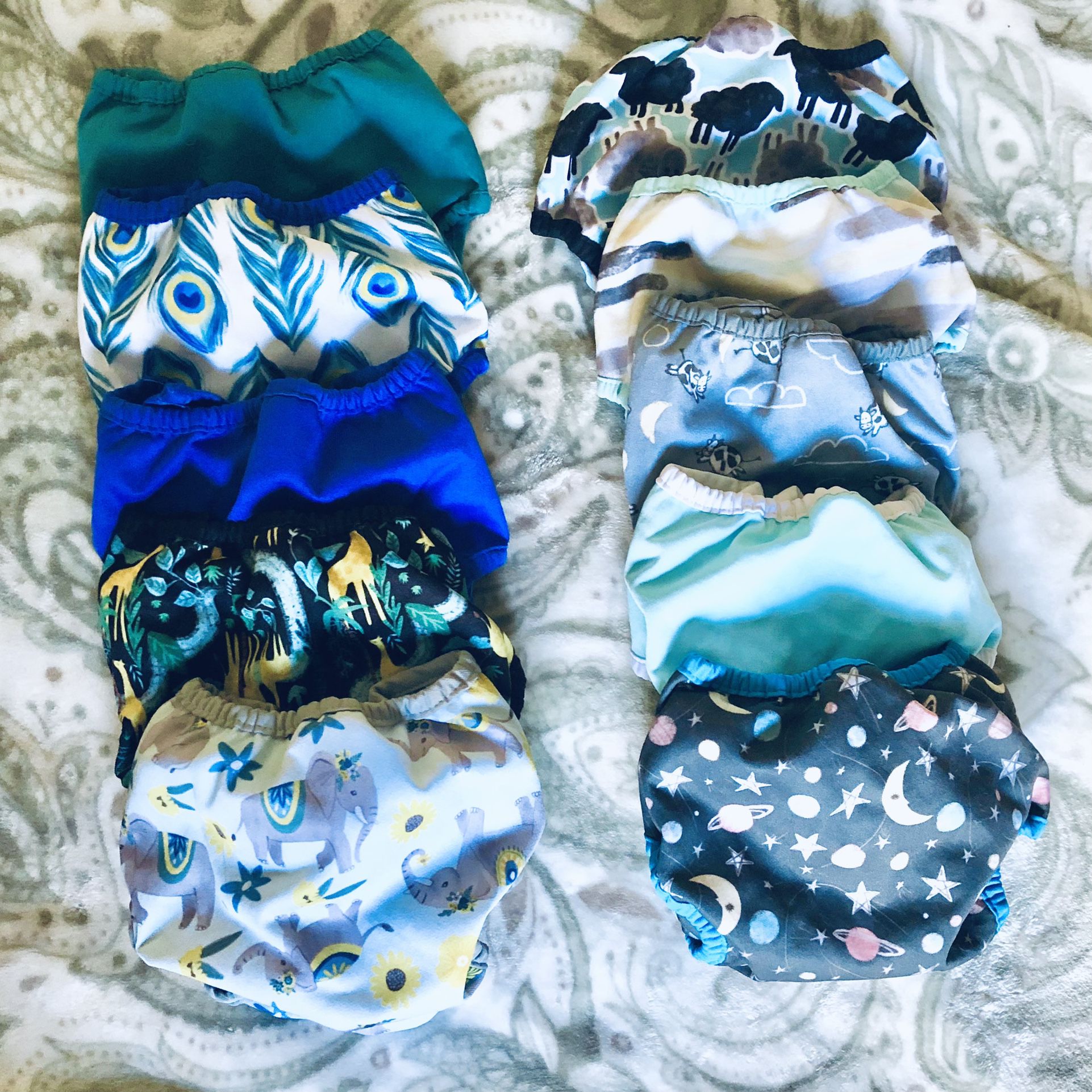 Cloth Diaper Set: 10 Unisex Diaper Covers, 24 Bamboo Liners, 24 Absorbency Pads