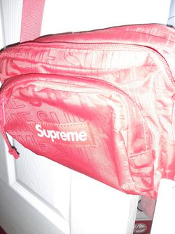 Supreme Red Crossbody Bag. PRICE IS NEGOTIABLE Thumbnail