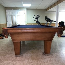Oversize 8’ Slate Pool Table For Sale!! Delivery, installation & New Cloth Included Thumbnail