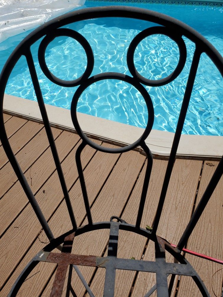 Limited Edition Disney Table And Chairs