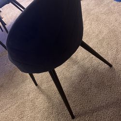 Brand New Chairs 4 Count Thumbnail