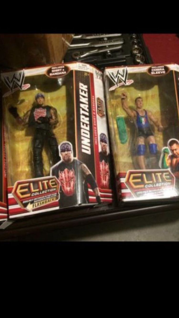 WWE Wrestling Action Figures. Elite , Rumblers , Elite Scale Ring . Toy lot . Please read the whole ad . Individually priced or bundles