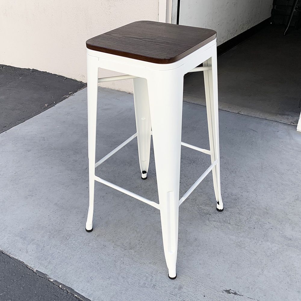 New in Box $30 each Metal Bar Stool 30” Tall Kitchen Dining Barstool Chairs w/ Wooden Seat (Matte White)