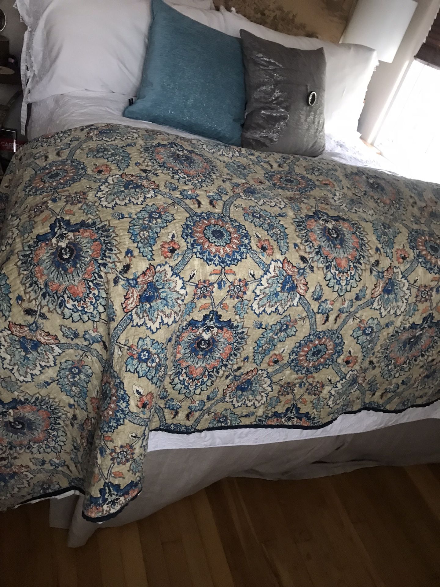 French Provential Quilted Coverlet/throw